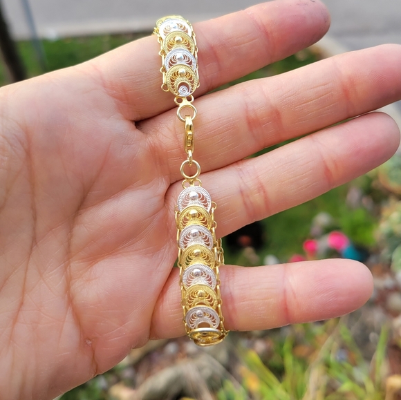 Gold and Silver Bracelet - Picture 2 of 2